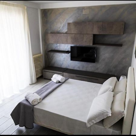 Legami House Hotel Nápoly Kültér fotó