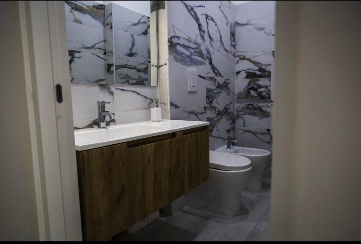 Legami House Hotel Nápoly Kültér fotó