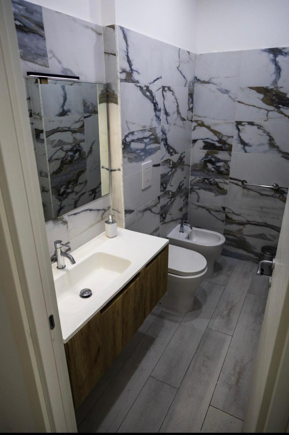Legami House Hotel Nápoly Kültér fotó