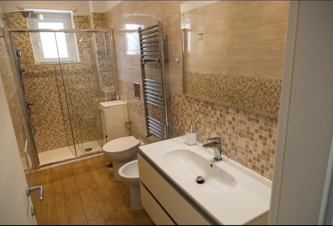 Legami House Hotel Nápoly Kültér fotó